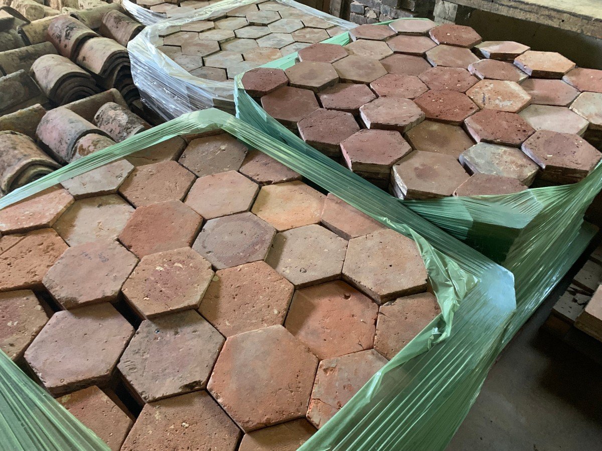 Early 19th C. Terra Cotta Floor Tiles - 62 M2 Of 19 Cm X 19 Cm  Hexagons-photo-3