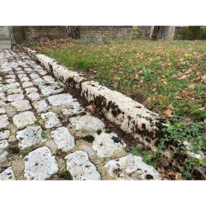 Sidewalk Edges - 17th, 18th Century