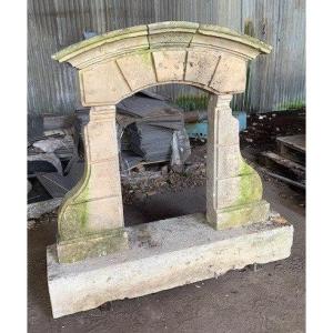 Roof Window 19th Century - Burgundy Limestone