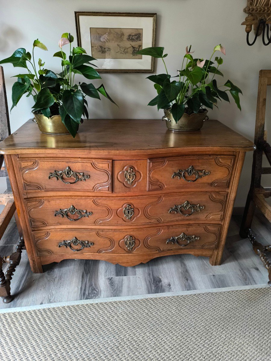 18th Century Parisian Walnut Chest Of Drawers