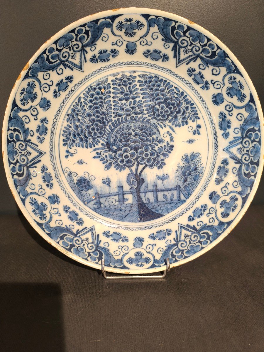 18th Century Delftware Dish. La Hache Factory