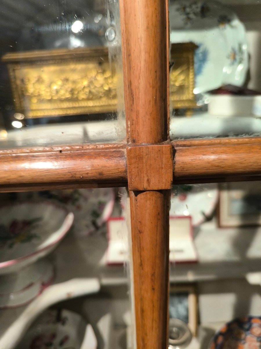 18th Century Walnut Display Cabinet-photo-3