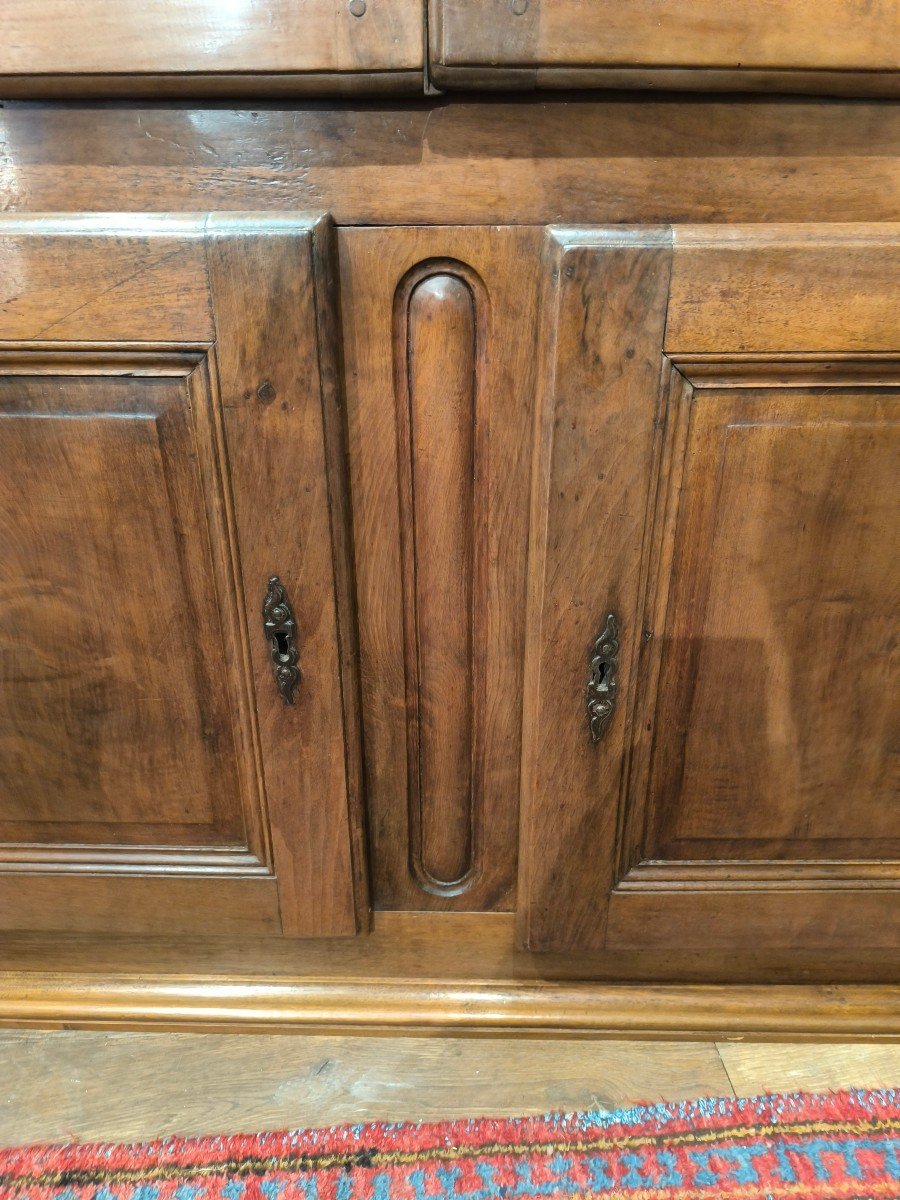 18th Century Walnut Display Cabinet-photo-4