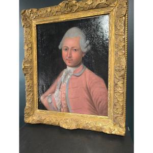 Portrait De Gentihomme Du XVIIIème Siècle