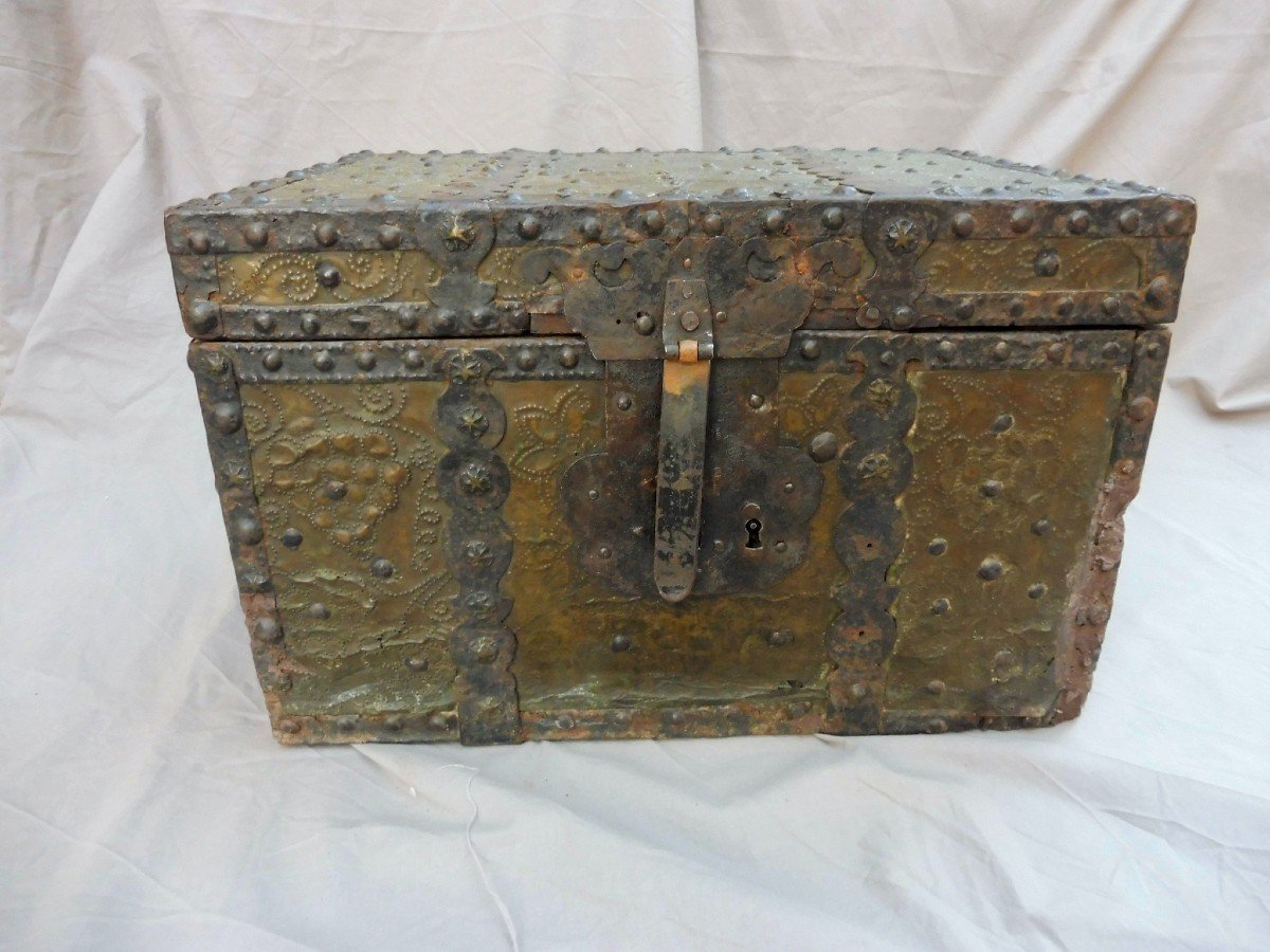 Stamped Brass Lined Iron Clad Secret Travel Case With Two Locks With Keys Russia XVIIIth Century -photo-3