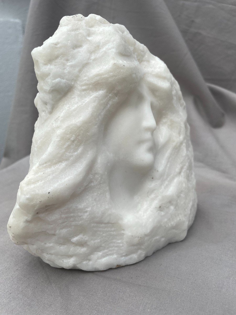 Symbolist School Late 19th Century Direct Cut Marble Head Of A Dreaming Woman Titled "tessa" 16.5 X 18cm -photo-1