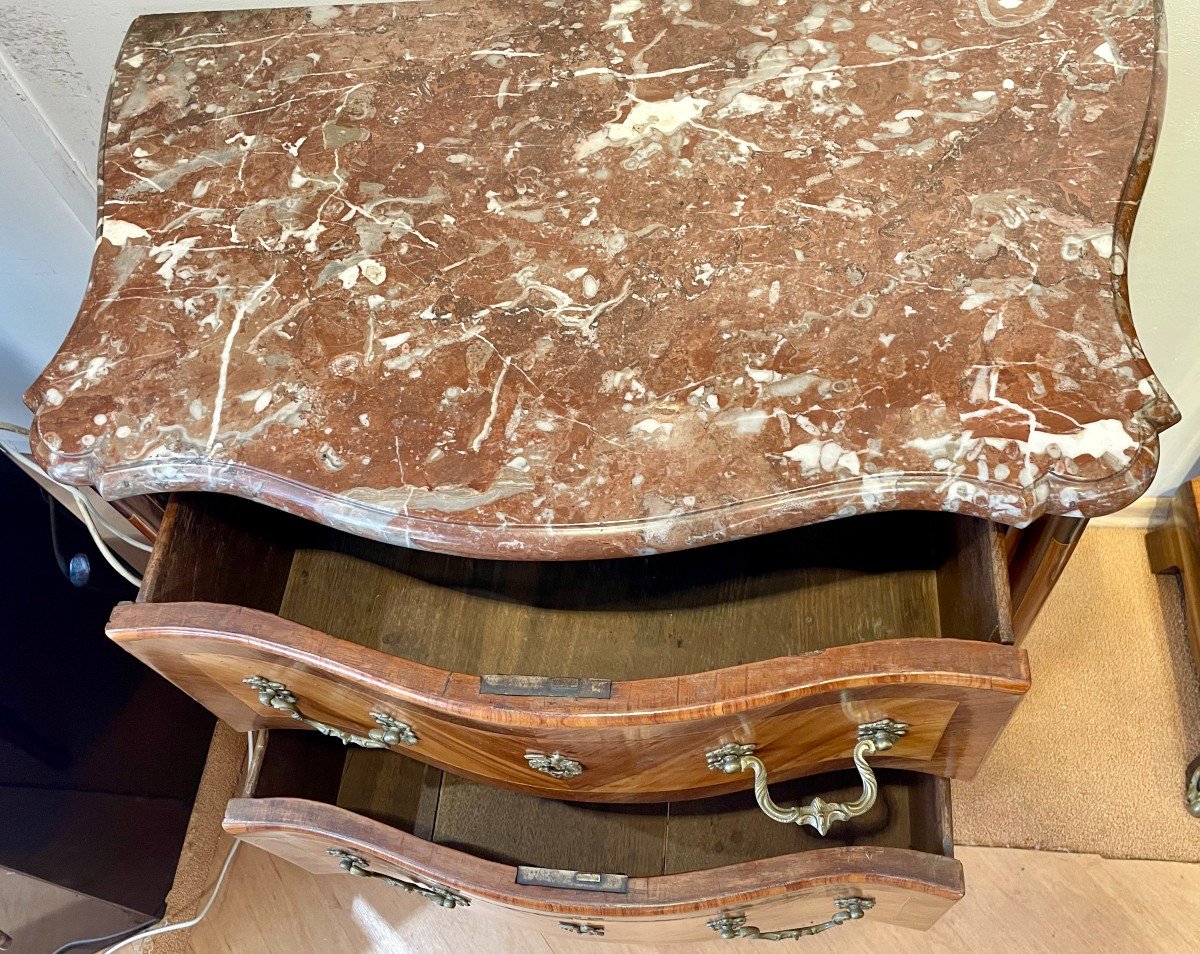 Pierre BARA reçu Maître le 28 juin 1758 petite commode sauteuse Louis XV XVI estampillée XVIIIè-photo-5