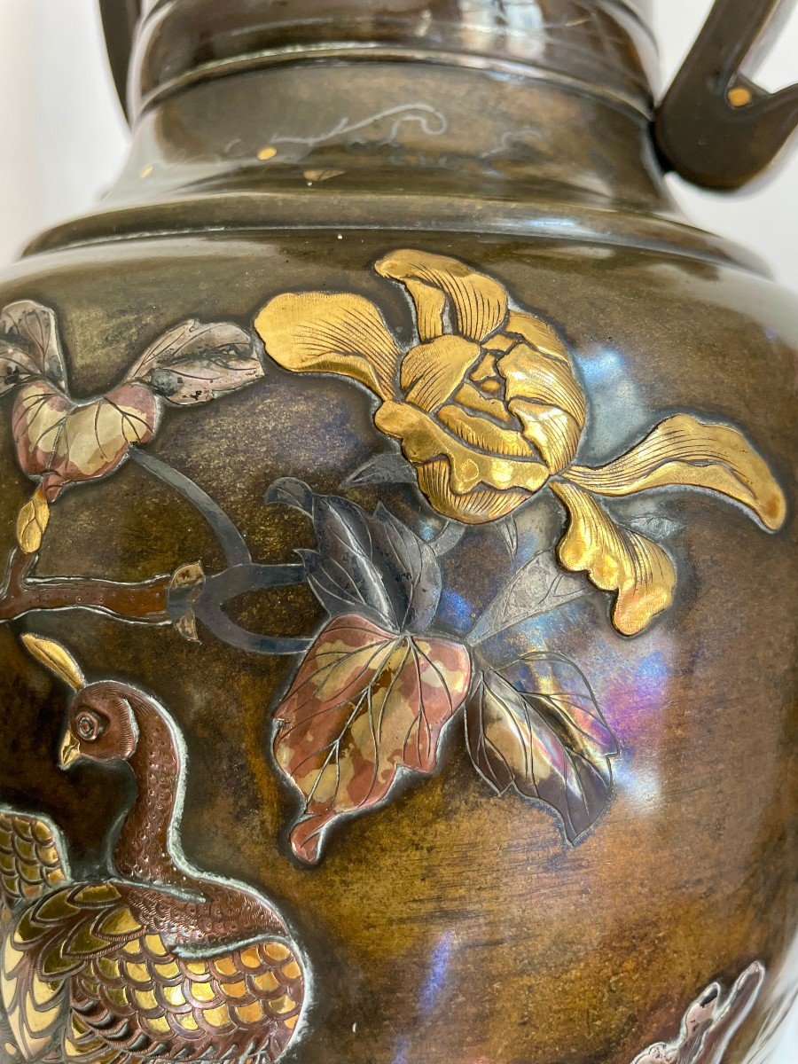 Japon Meiji 1868-1912 grand vase balustre bronze à décor oiseaux et fleurs en relief 46cm 5.7KG-photo-2