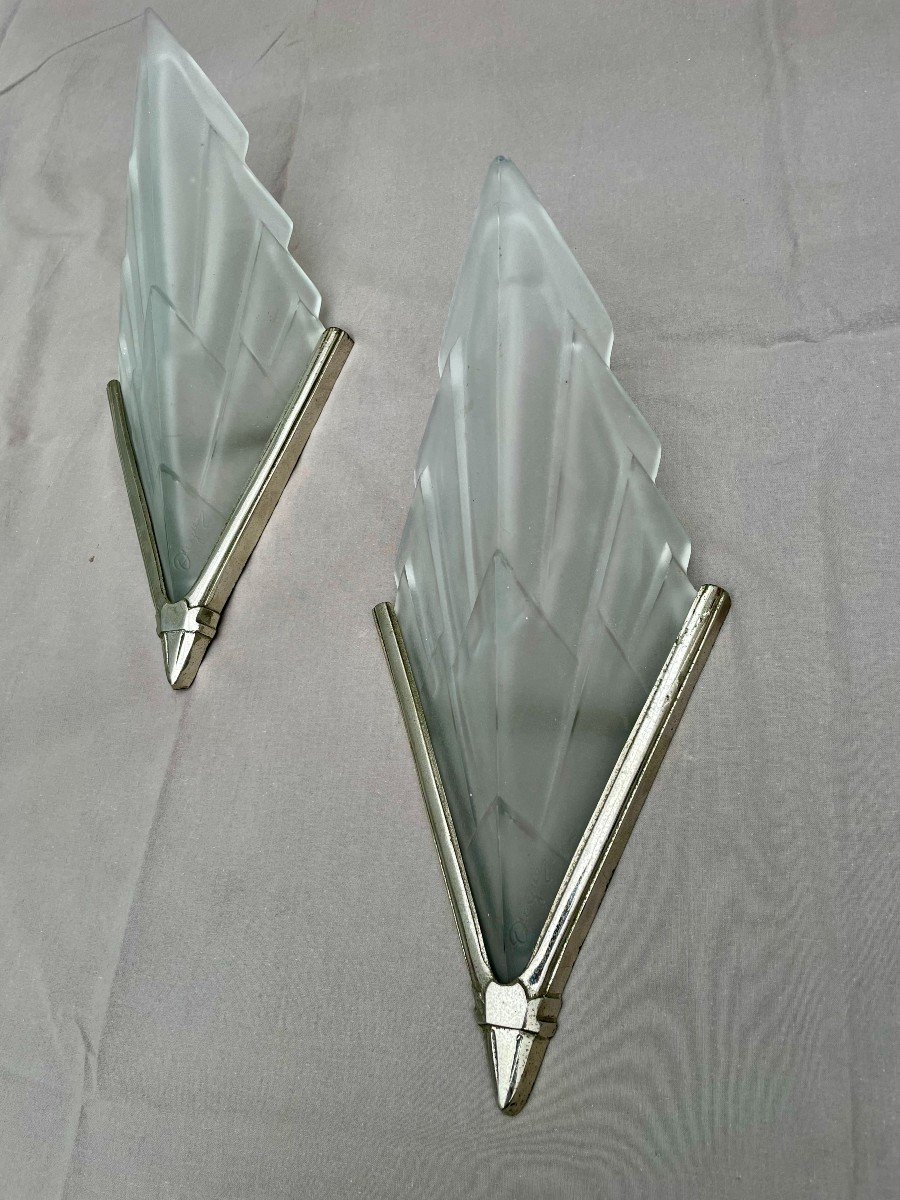 David Gueron Degué 1892-1950 Pair Of Art Deco Glass Wall Lights Signed Compiègne 1930