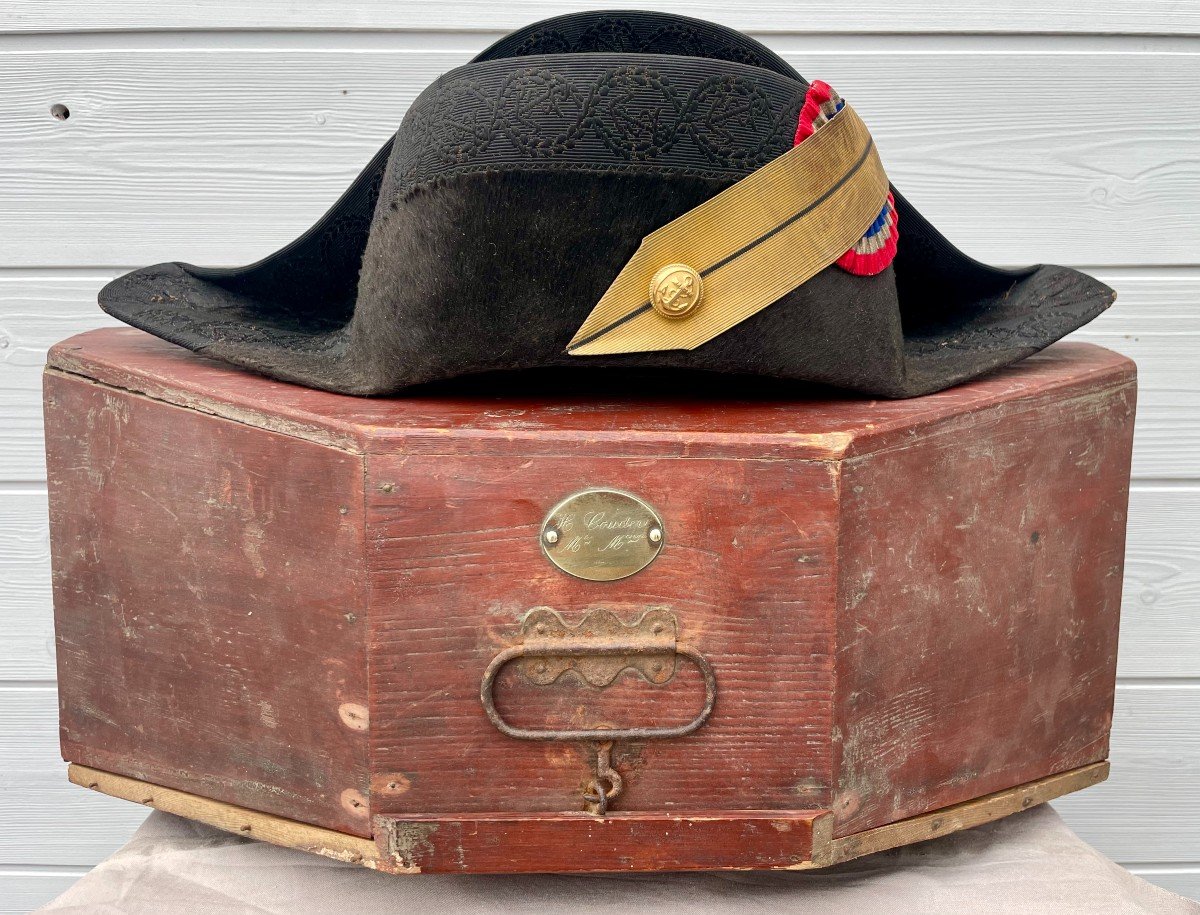 Bicorne d’officier de marine H COUDERC IIIème République MALINJOUD Brest coffret de voyage bois