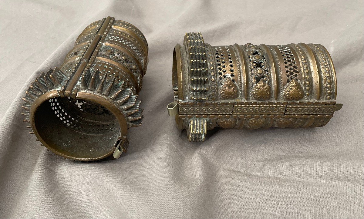 Paire de bracelets manchettes de femme bilezik bronze , Turkmenistan Afghanistan -photo-2