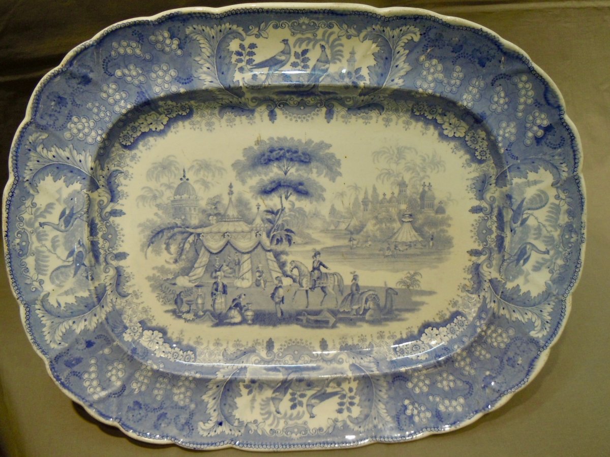 Bordeaux - Manufacture De David Johnston Plat Turc Turquerie 48,5cm  X 38 Cm  XIXème Siècle 