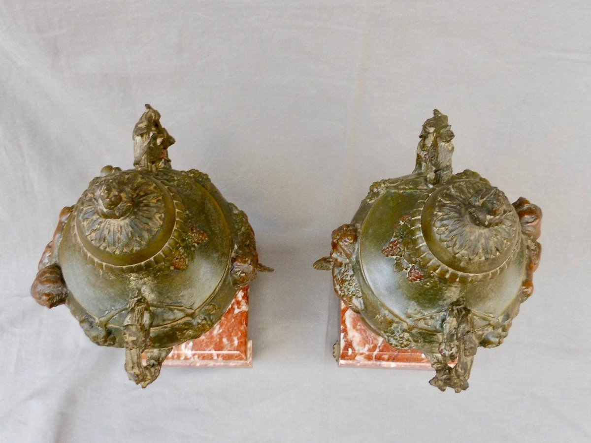 Pair Of Louis XVI Style Cassolettes In Regulates With Polychrome Patina Putti Angels Cherubs Angelo-photo-7