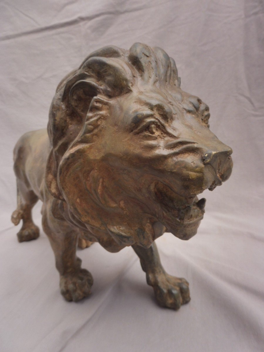 Pierre Chenet XXth Century Roaring Walking Lion Proof In Patinated Bronze And Foundry Mark 46x24 C-photo-1