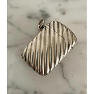 Pyrogenic Silver Pendant With Twisted Torso Ribs Gross Weight 18.50 Gr 