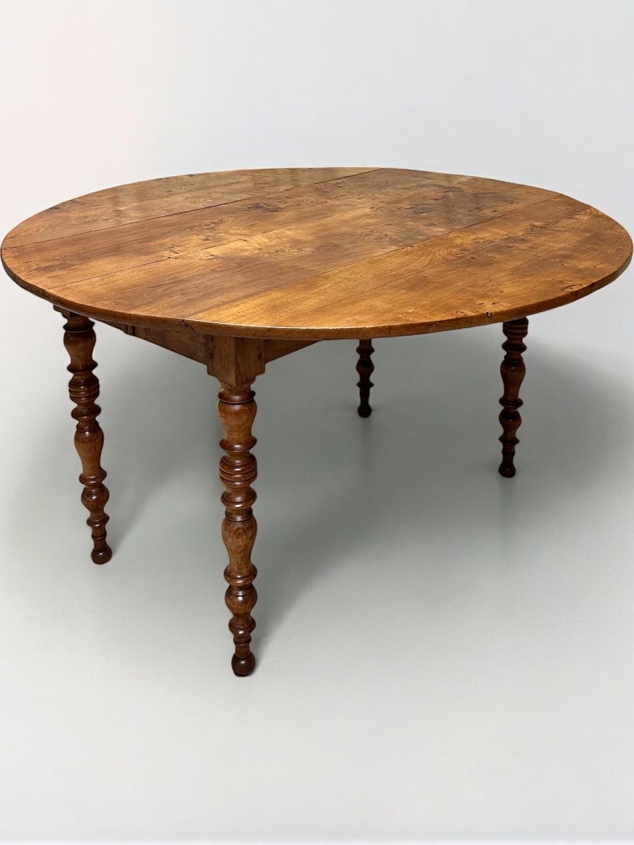 19th Century Round Elm Table -photo-2