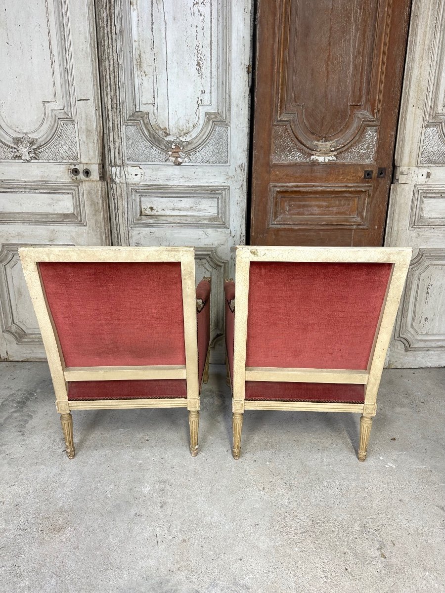 Pair Of Louis XVI Style Bergeres -photo-2