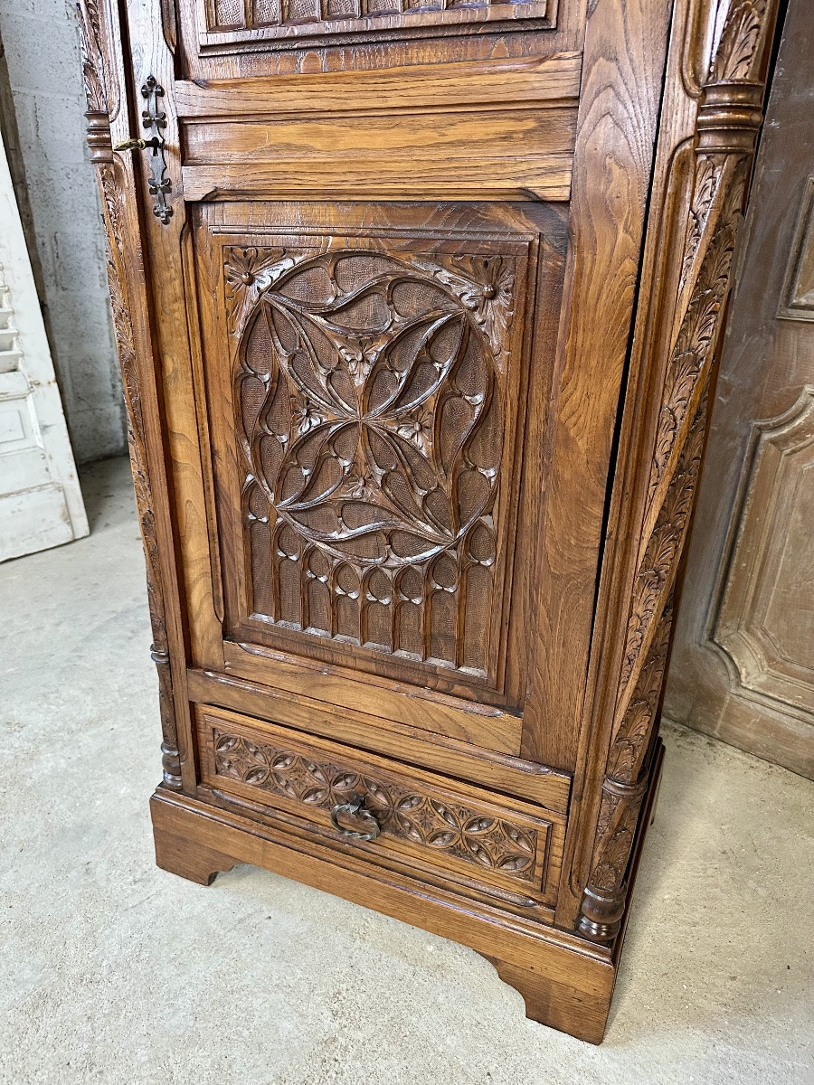 Armoire Gothique En Châtaignier époque 1900-photo-3