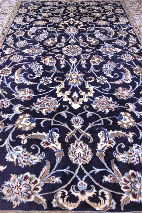 Tapis Persan Naïn Laine & Fleurs Soies-photo-2