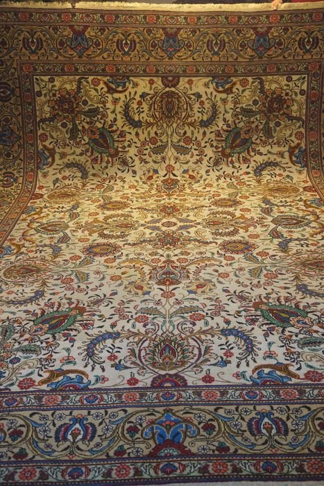 Large Persian Carpet Tabriz-photo-2