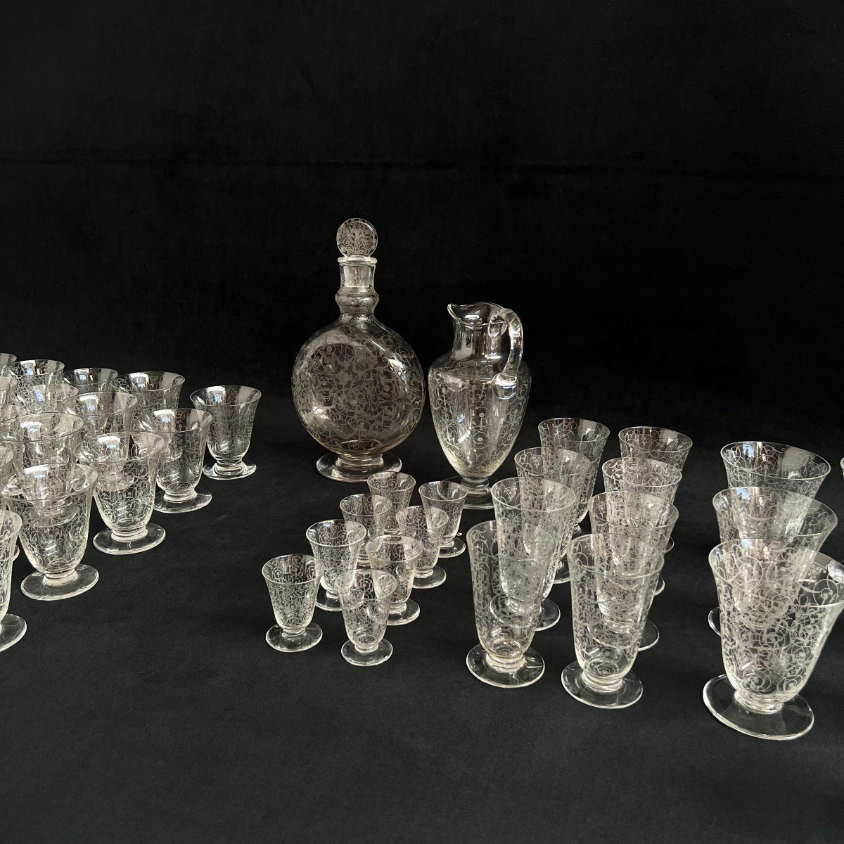 Service De 52 Pièces - Baccarat Verres Flutes Carafe Pichet  En Cristal Modèle Michel Ange 1930-photo-2