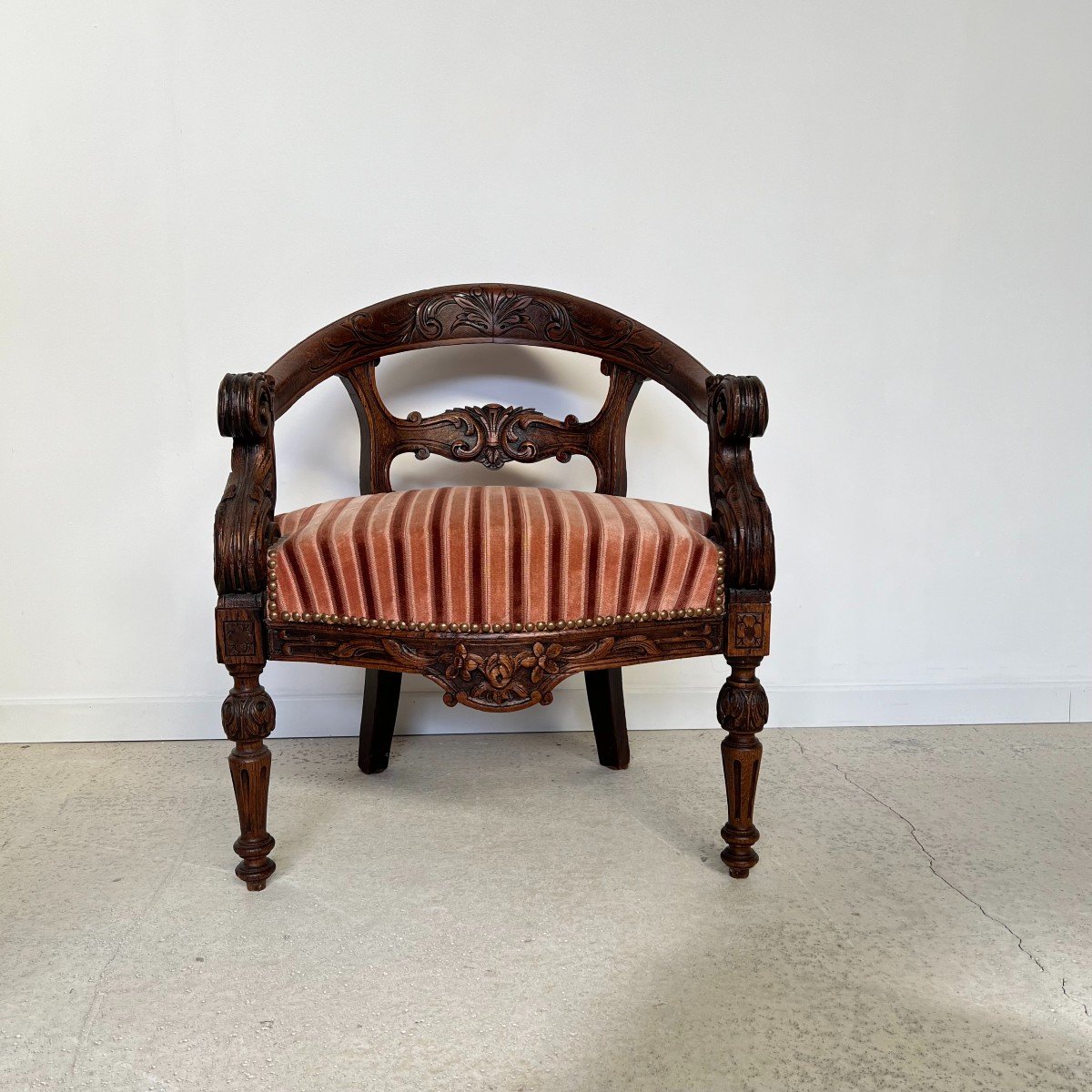 A Late 19th Century French Moulded And Carved Oak Gondola Back Office Chair