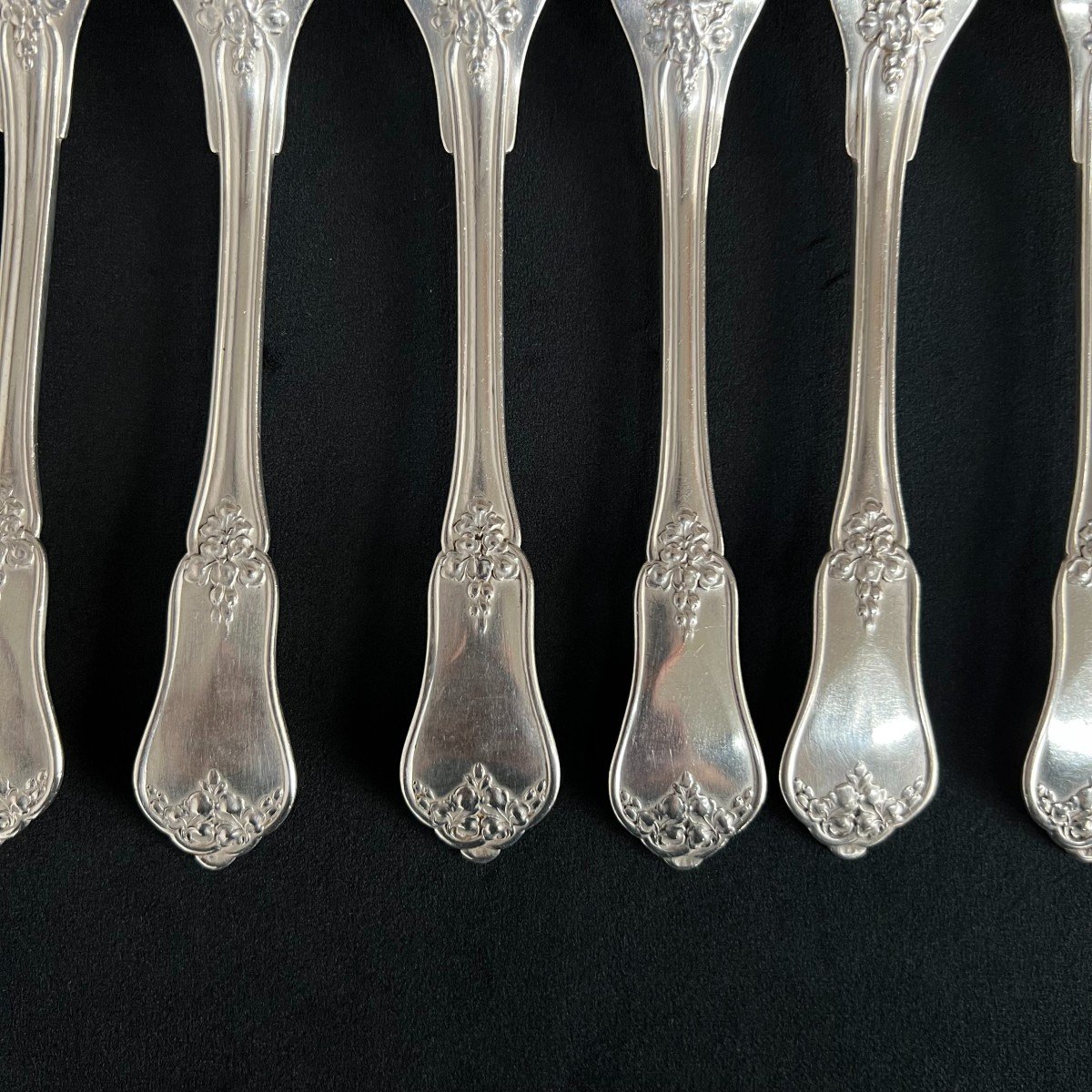 32 Piece Christofle 19th Century Cutlery Set Spoons And Forks Rare Model - Paris France-photo-3