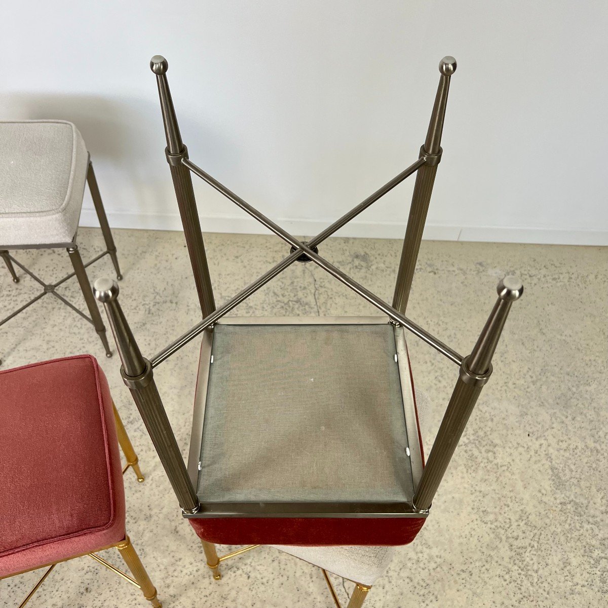 4 Charmants Tabourets Style Louis XVI, Style Baguès, Jansen Ou Chiavari, Laiton Et Velours 1970-photo-7