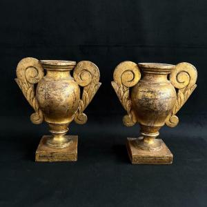 Religious And Spiritual Objects - Pair Of 18th Century Gilt Wood Palm / Gorgon Holders