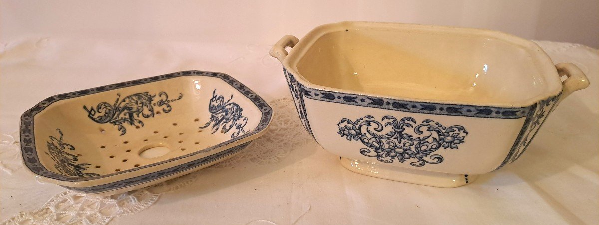 Rare Opaque Porcelain Toilet Set From Gien, Chenonceaux Model, Decor At La Bérain-photo-3