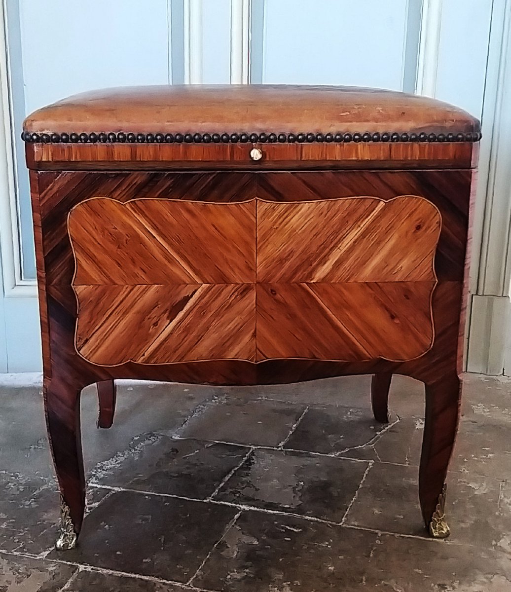 Rare Stool Louis XV Box