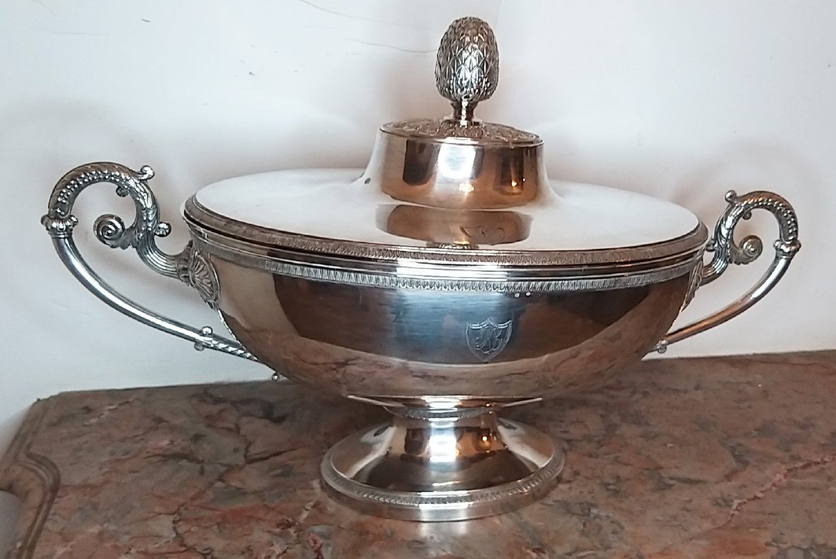 Pair Of Silver Soup Tureens-photo-3