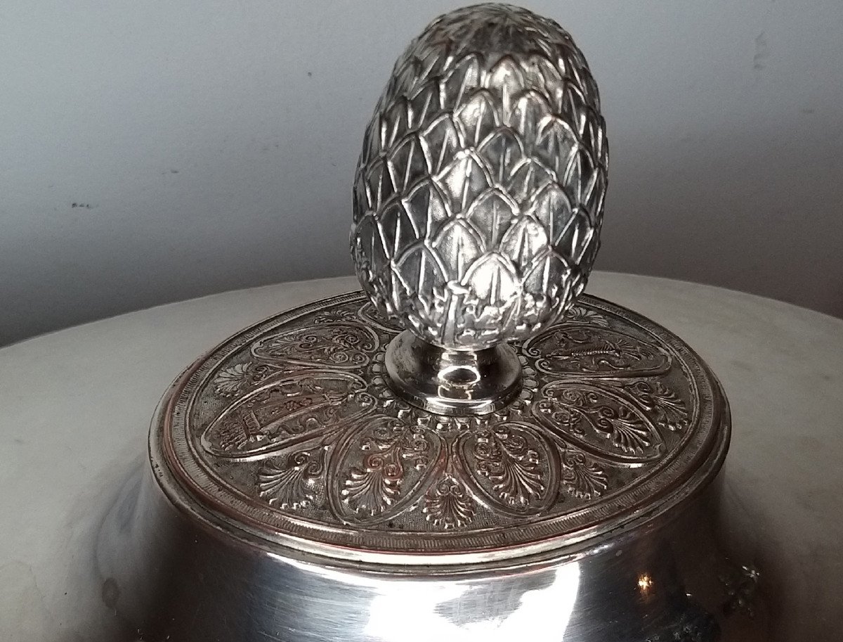 Pair Of Silver Soup Tureens-photo-2