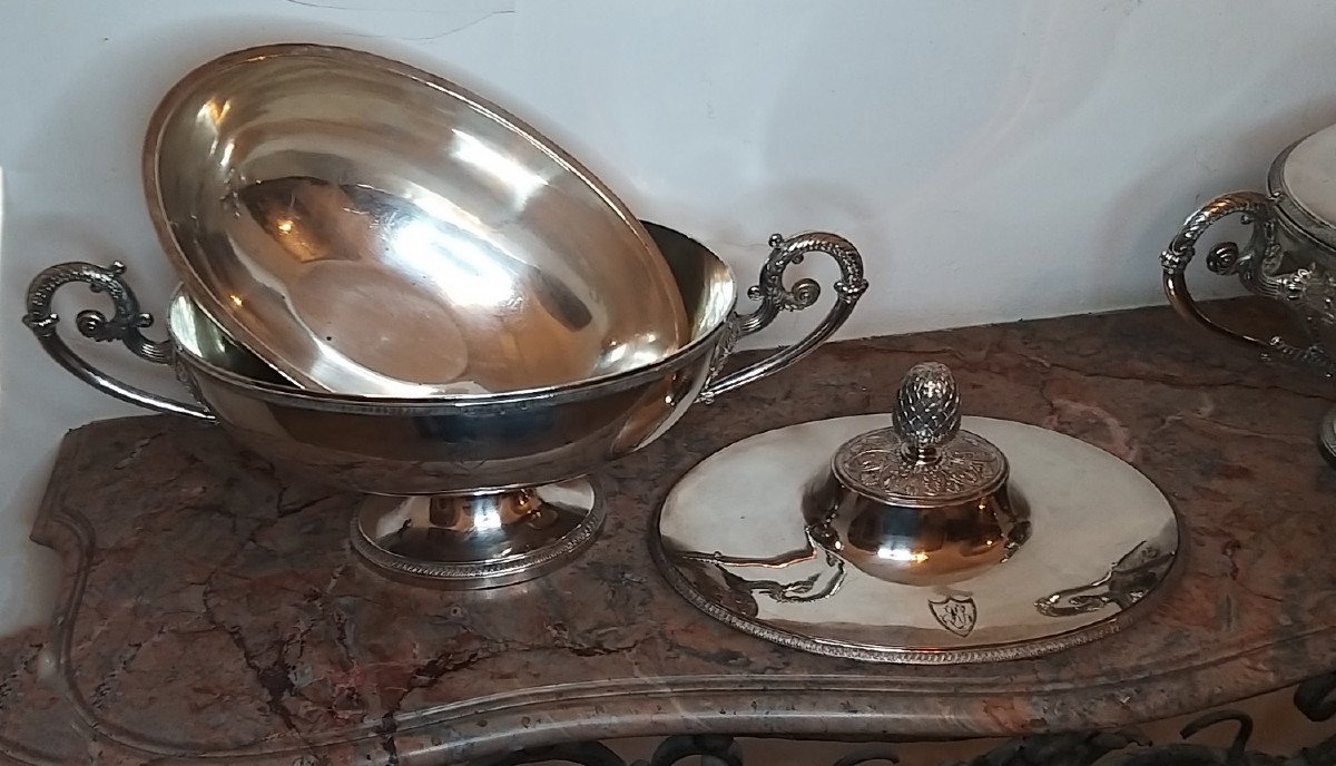 Pair Of Silver Soup Tureens-photo-3