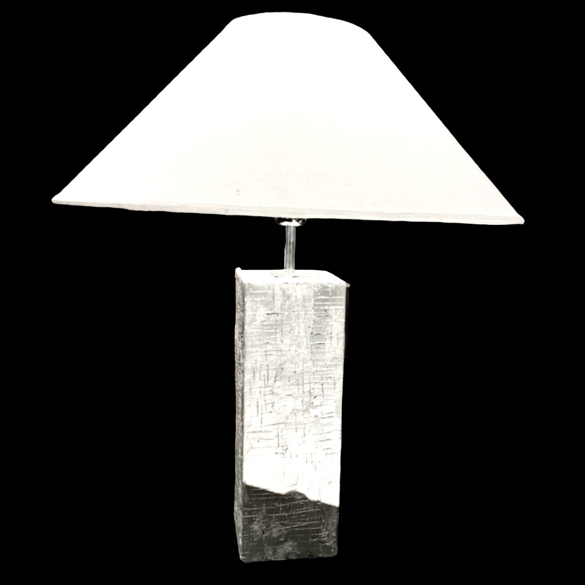 Pair Of Textured Aluminum Lamps -photo-3