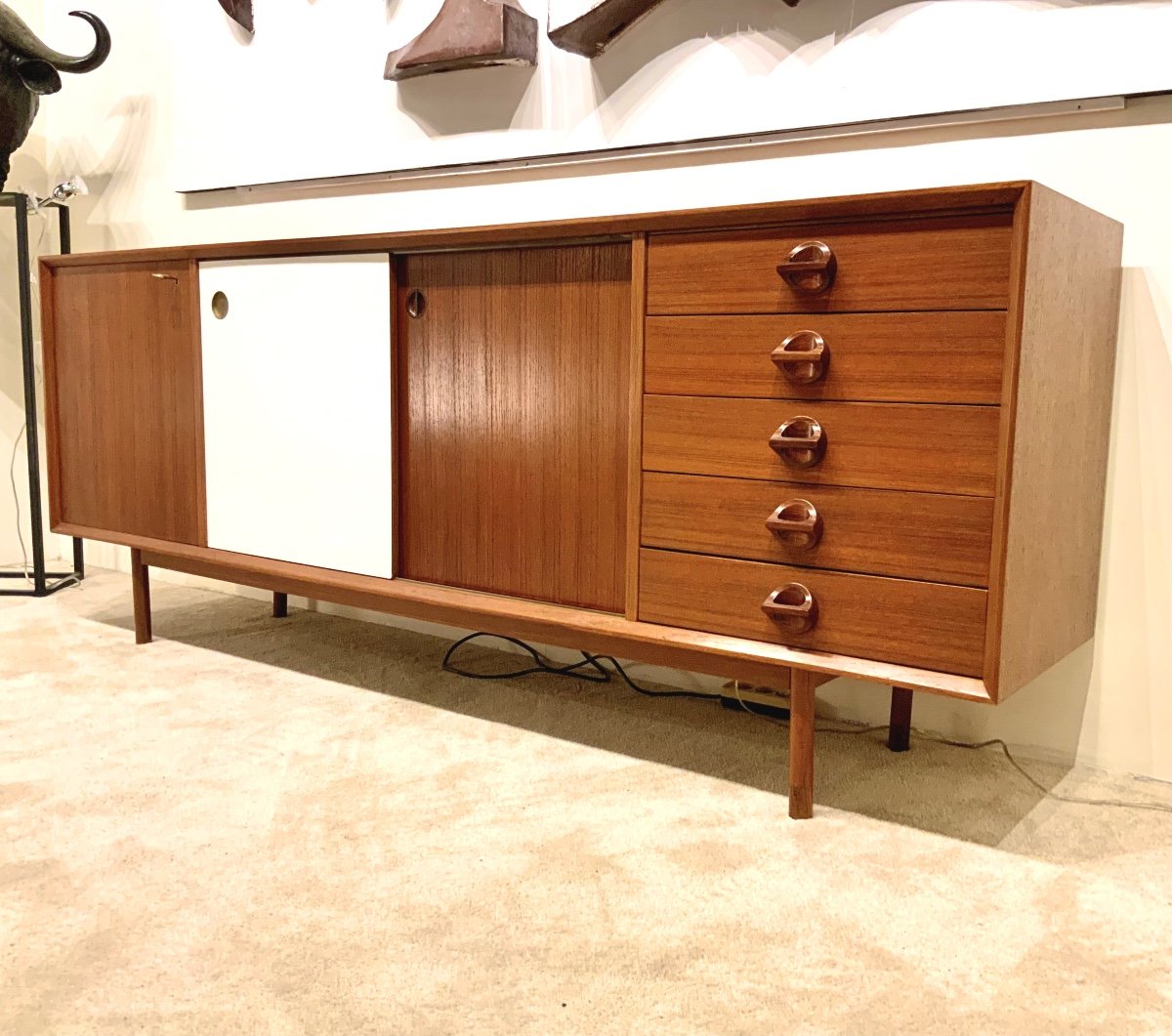 Enfilade Design Scandinave 1960 En Teck, Palissandre Et Laque Mate.-photo-3