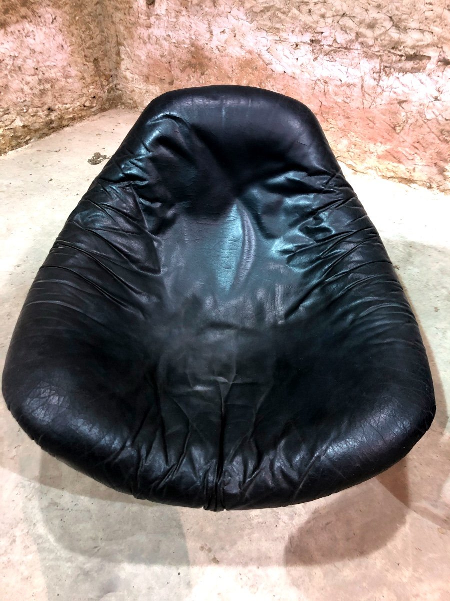 Paire De Gros Fauteuils Italiens En Cuir Et Fibre De Verre-photo-2