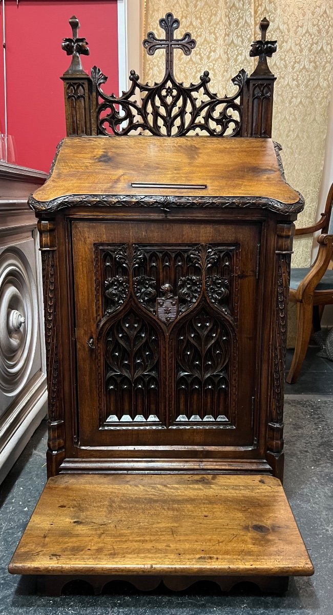 Gothic Prie-dieu In Solid Walnut-photo-2