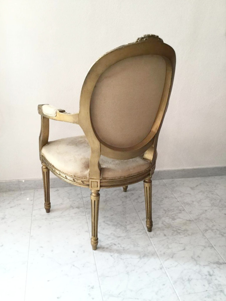 Louis XVI Gold Lacquered Armchair-photo-3