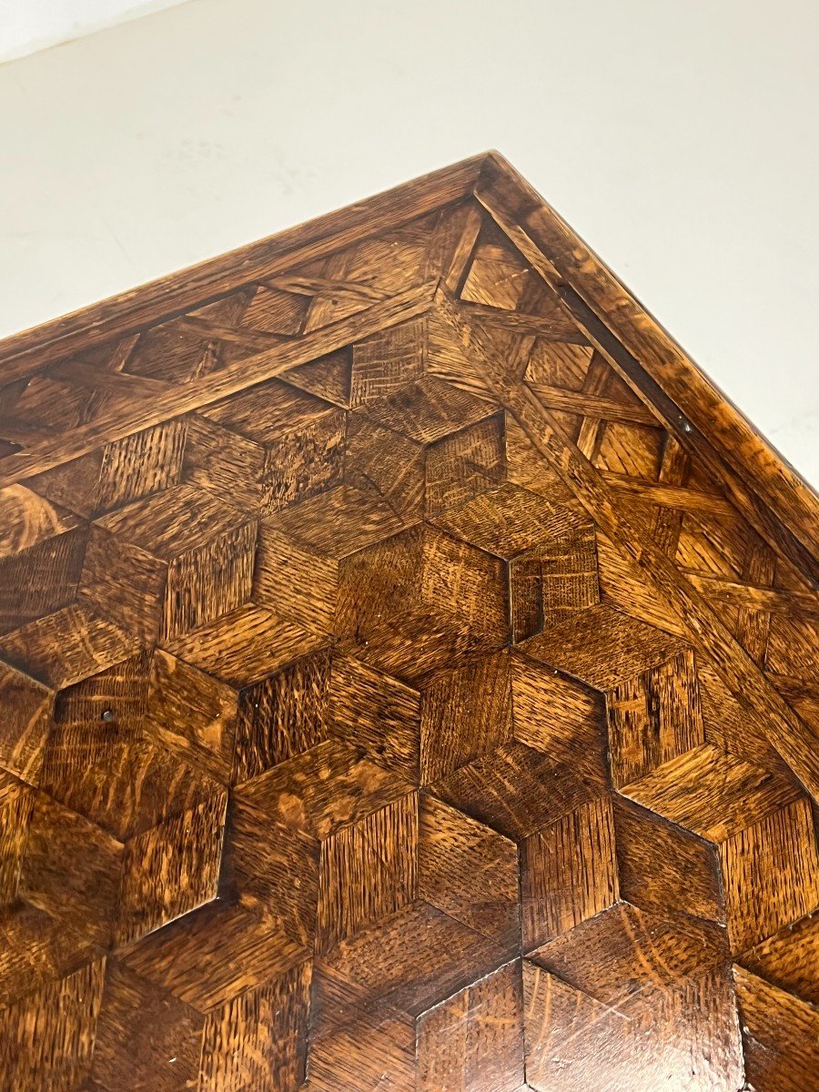 Draper Table Marquetry-photo-1