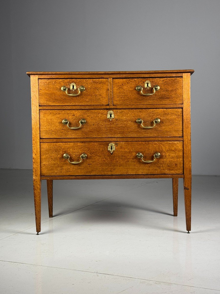 Commode Anglaise En Chêne