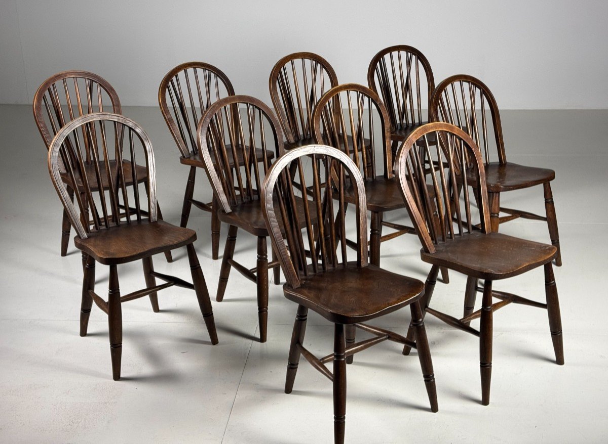 Set Of 10 English Windsor Chairs