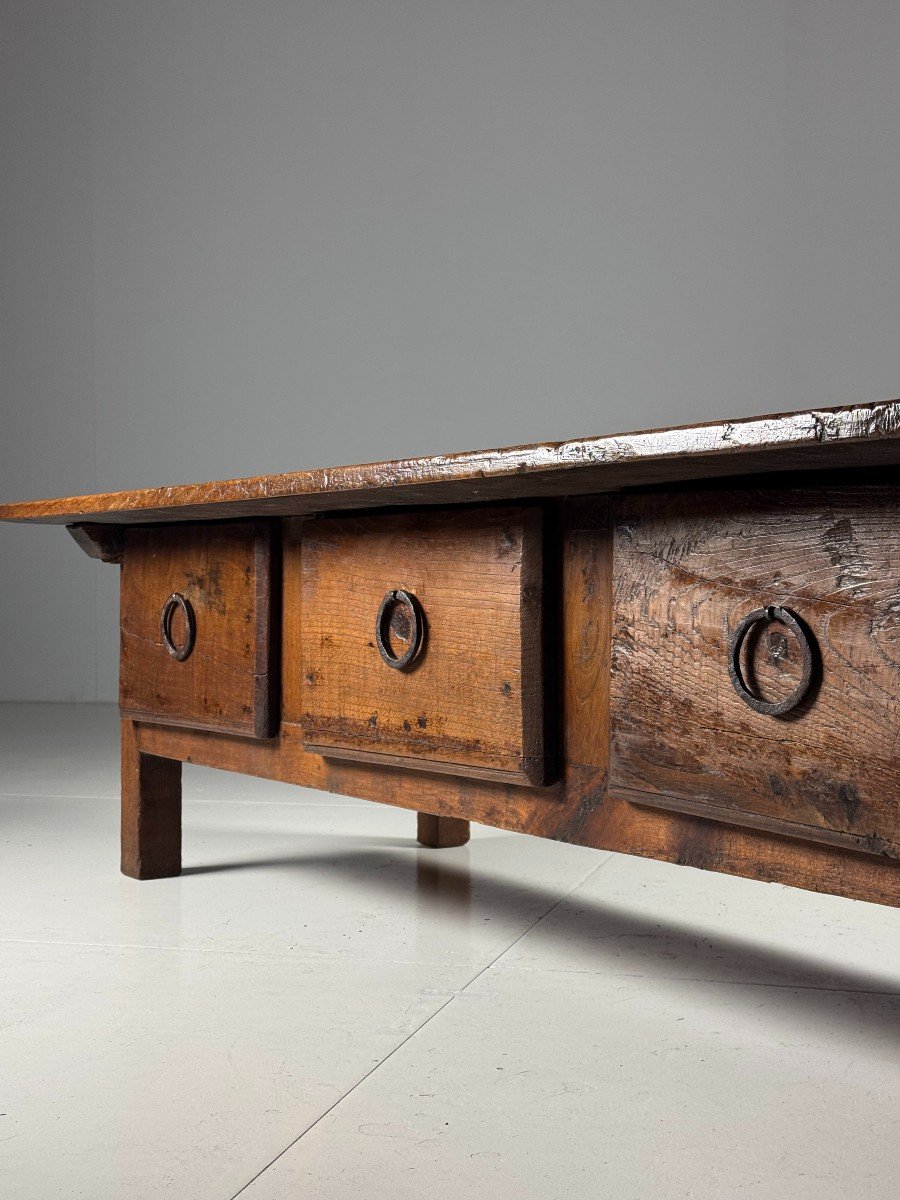 18th Century Spanish Coffee Table-photo-4