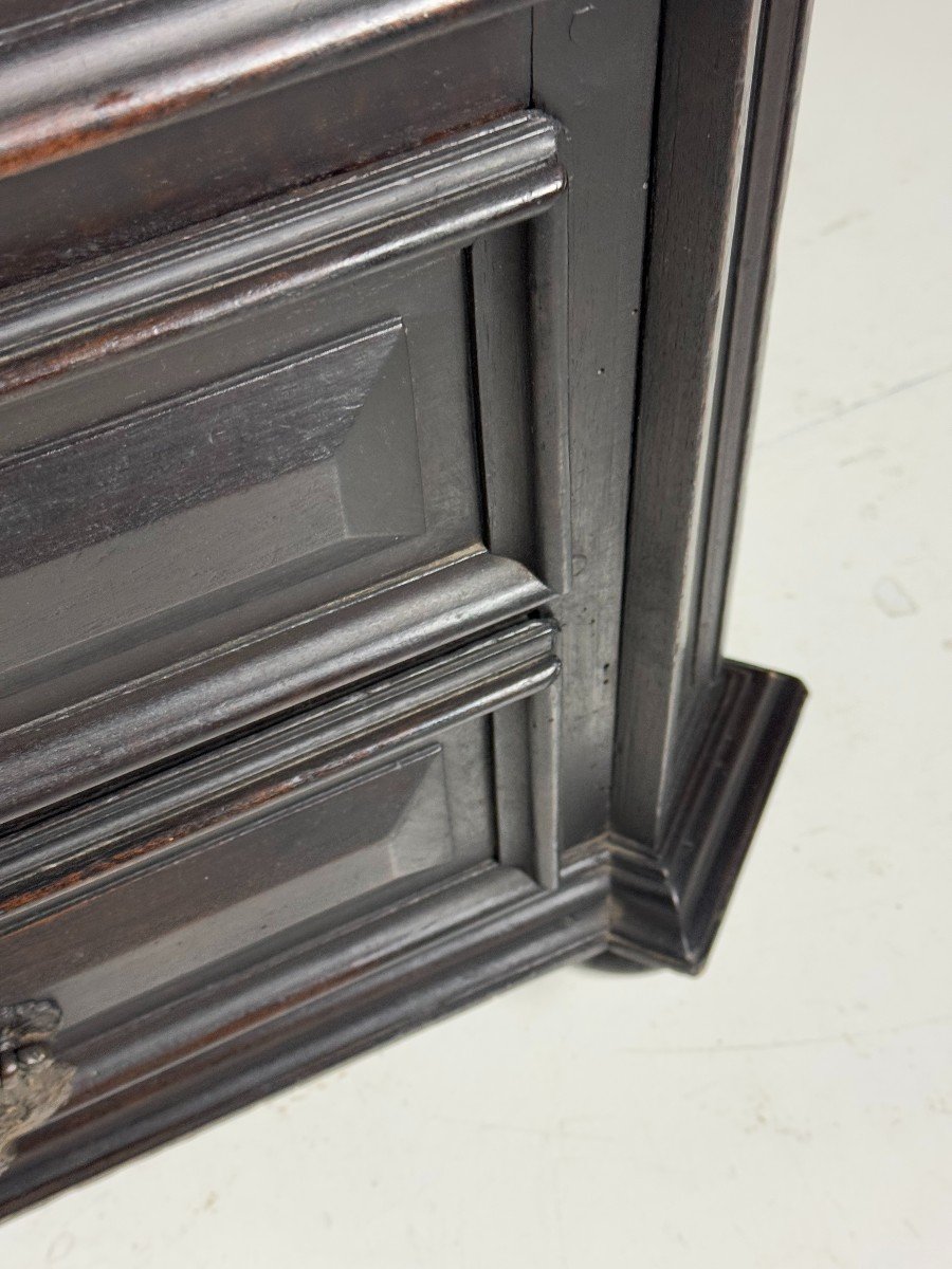 18th Century Italian Chest Of Drawers In Dark Walnut-photo-3