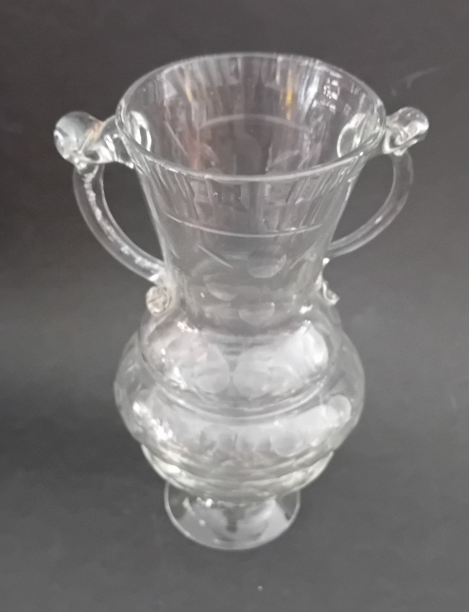 Double-handled Cup In Fine 18th Century Cut Crystal