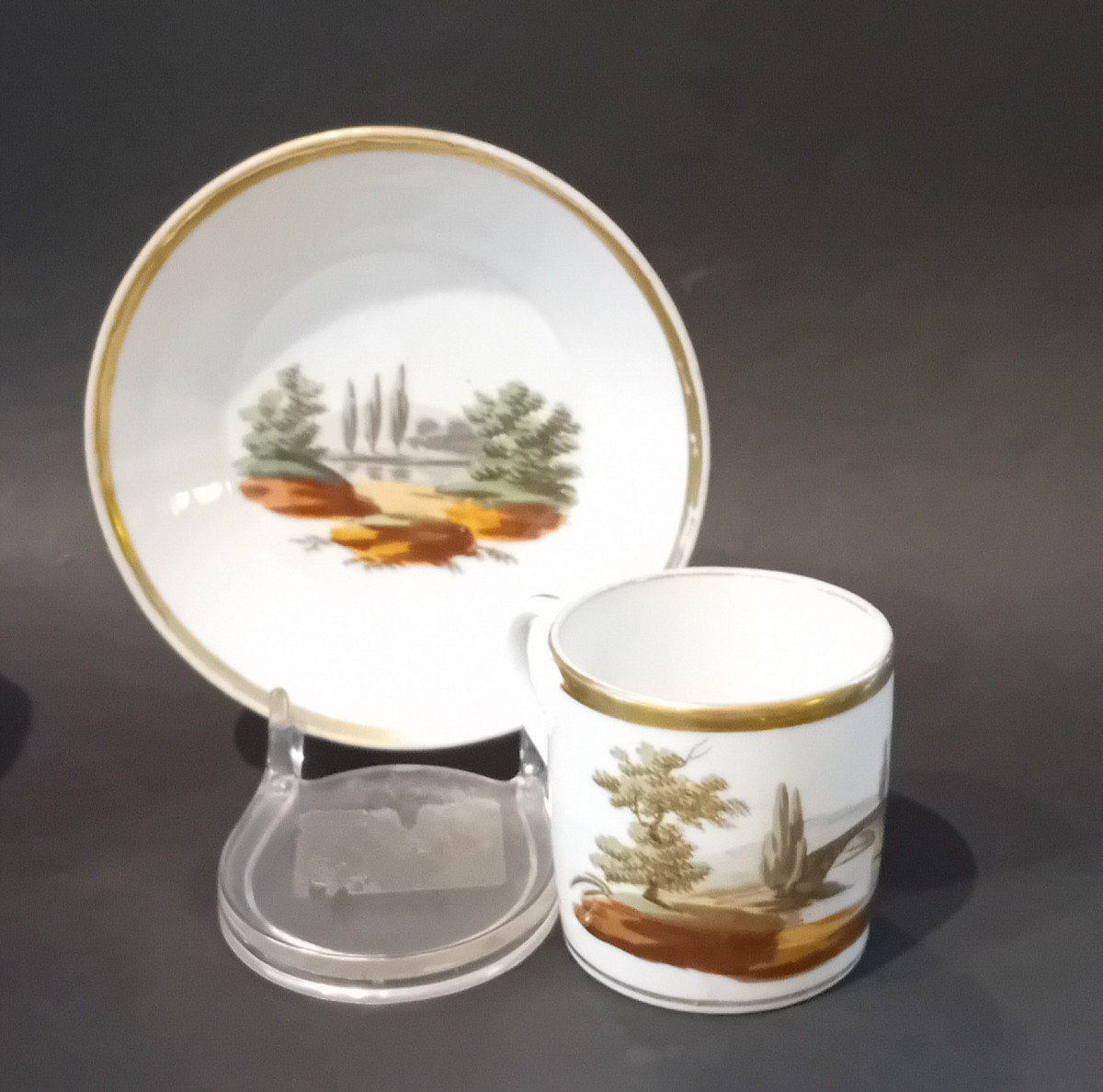 Beautiful Porcelain Decorated Cup And Plate