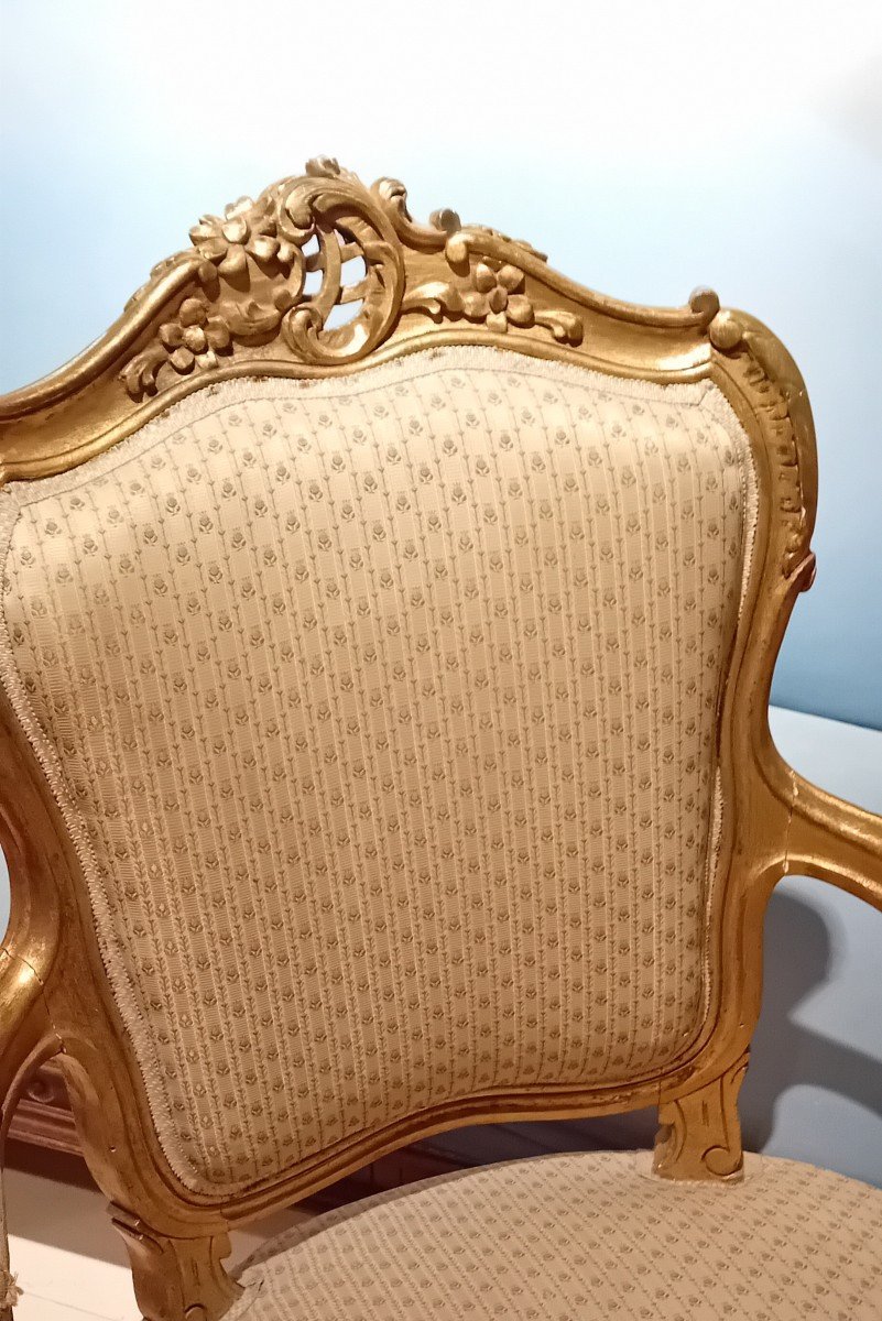 Fauteuil Ancien De Style Louis XV En Bois Doré-photo-2