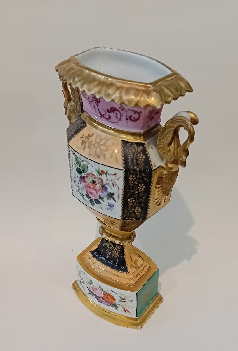 Antique French Empire Vase In Decorated And Gilded Porcelain-photo-2