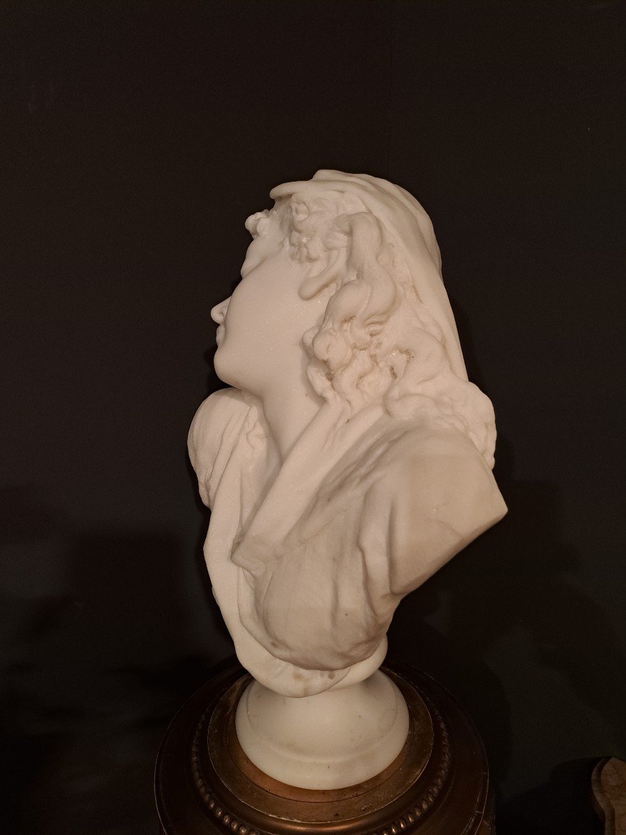 Bust Of A Woman In Carrara Marble -photo-4