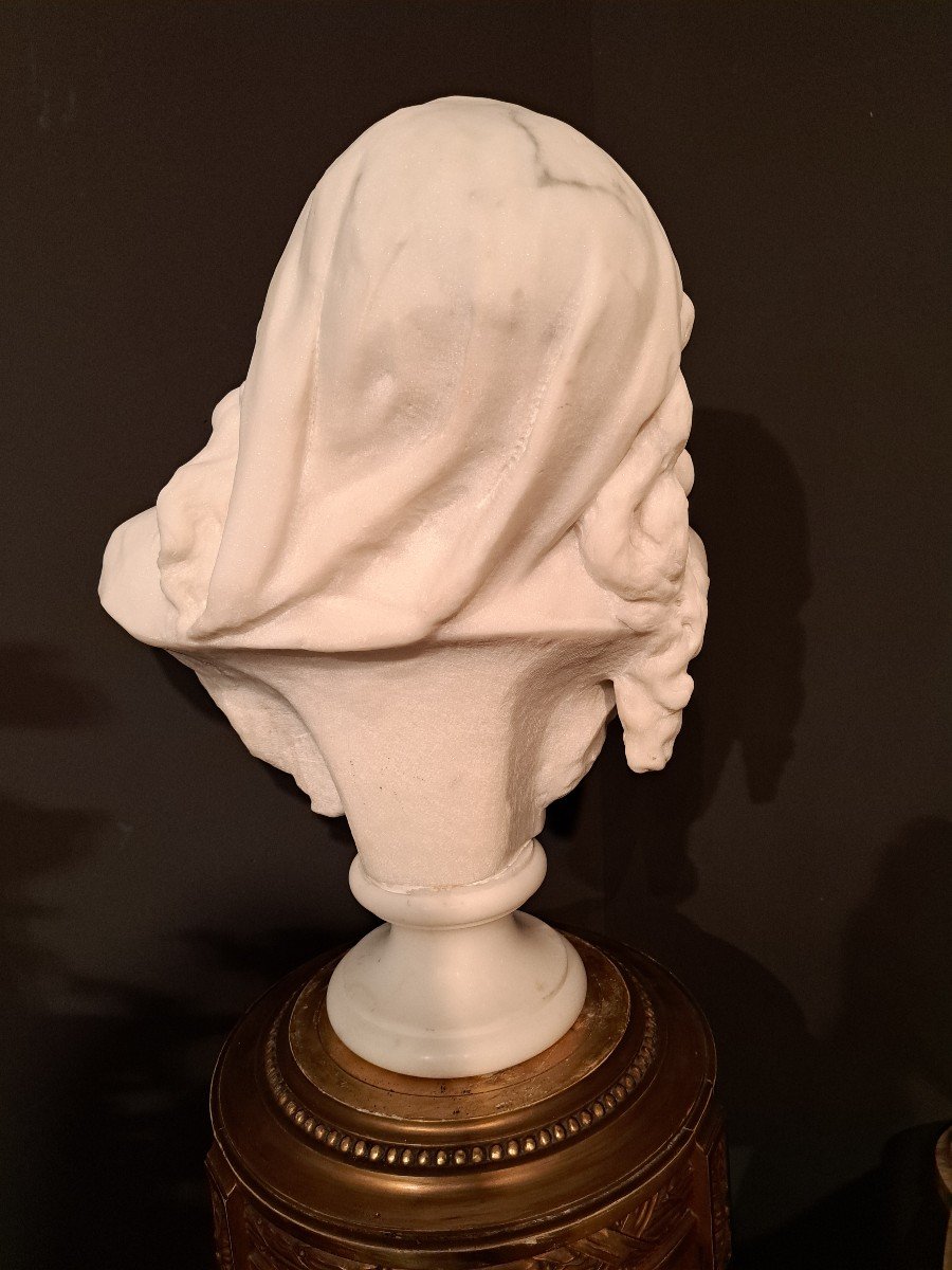 Bust Of A Woman In Carrara Marble -photo-2